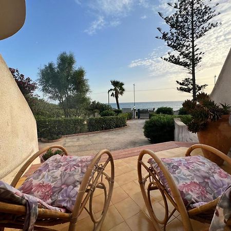 {Beach-House } Villa Mare Fuori マツァーラ・デル・ヴァッロ エクステリア 写真