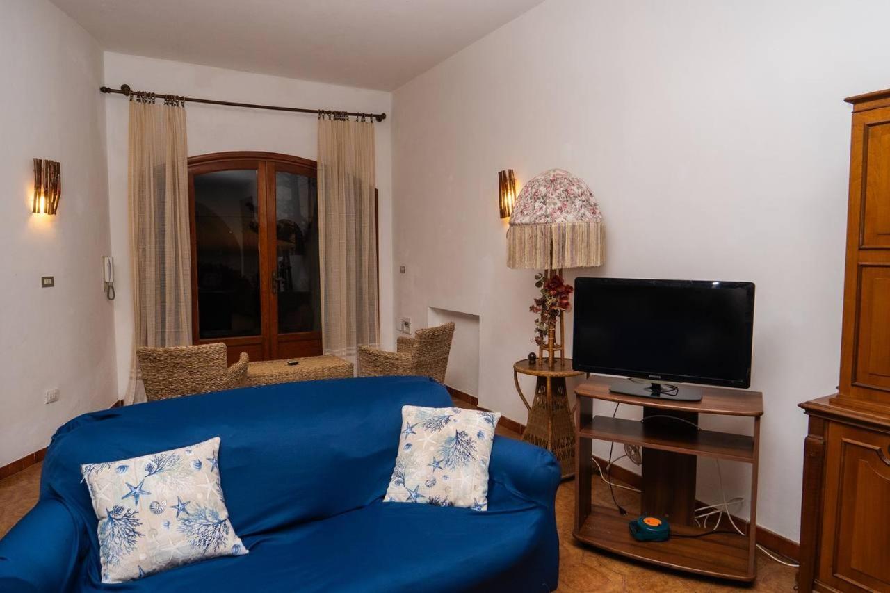 {Beach-House } Villa Mare Fuori マツァーラ・デル・ヴァッロ エクステリア 写真